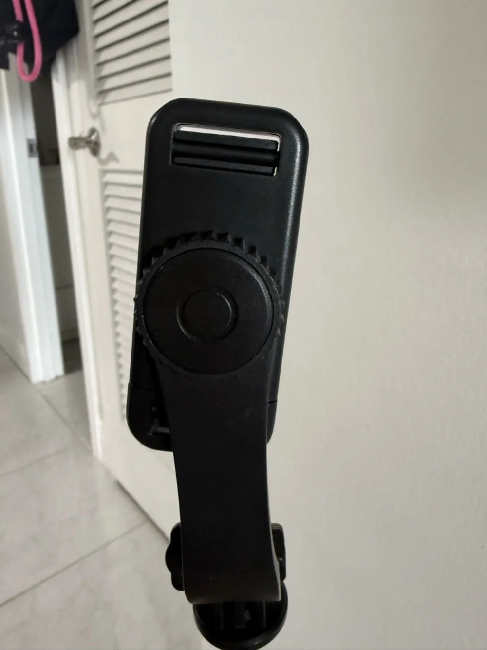 Adjustable Tripod Selfie Stick with Phone Mount & removable remote